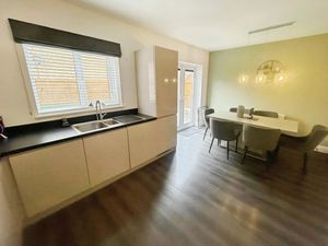 Photo 31- click for photo gallery